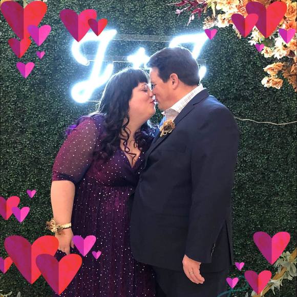 Meet your Posher, Jennifer - Picture 1 of 1